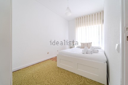 Arrendamento de apartamento T3 na Rua Professor Doutor Elísio de Moura