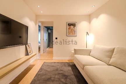 Arrendamento de apartamento T2 na Rua do Taxa
