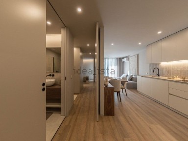 Arrendamento de apartamento T1 na Avenida Padre Júlio Fragata, 52