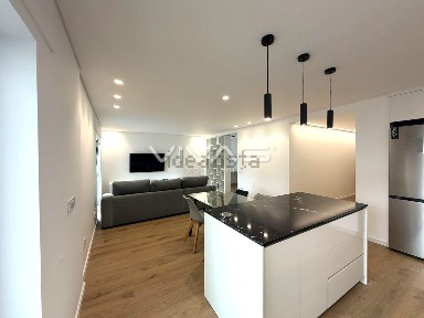 Arrendamento de apartamento T3 em Maximinos - Sé - Cividade