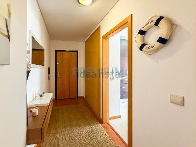 Arrendamento de apartamento T3 na Rua António Abreu