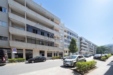 Arrendamento de apartamento T3 em Urgezes