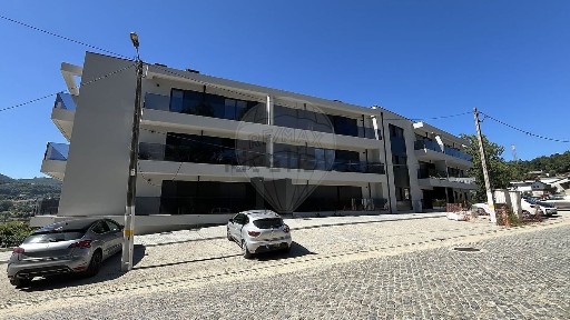 Arrendamento de apartamento T1 na Avenida de São Miguel