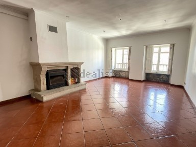 Arrendamento de apartamento T3 em Maximinos - Sé - Cividade