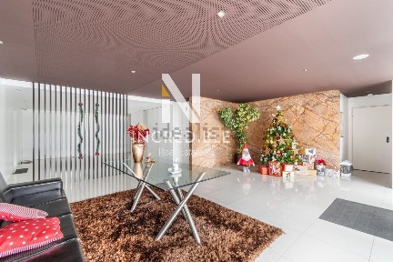 Arrendamento de penthouse na Rua Serge Reggiani