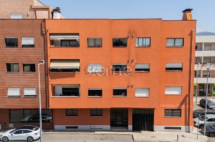 Arrendamento de apartamento T3 na Rua Américo Ferreira Carvalho, 82