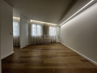 Arrendamento de apartamento T2 na Rua do Castelo nº41