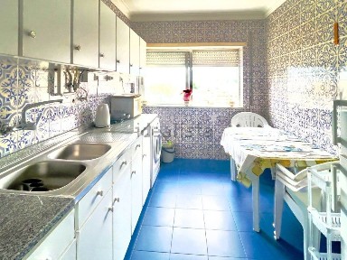 Arrendamento de apartamento T2 em São Victor