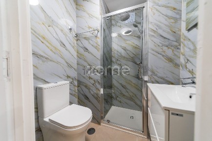 Arrendamento de apartamento T4 no Largo da República do Brasil s/n