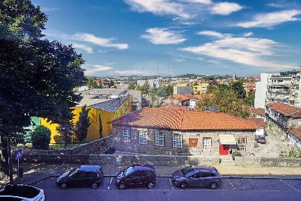 Arrendamento de apartamento T2 na Rua do Retiro