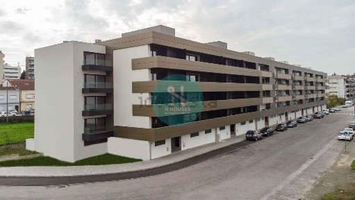 Arrendamento de apartamento T3 na Rua Américo Rodrigues Barbosa s/n