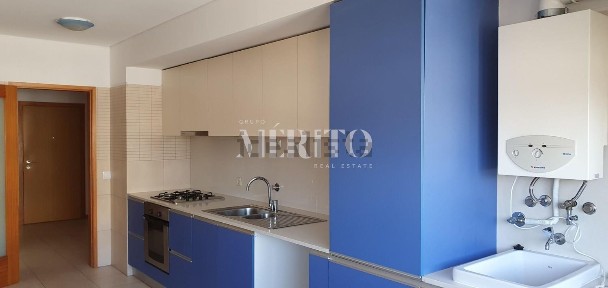Arrendamento de apartamento T2 em São Victor