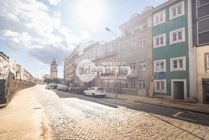 Arrendamento de apartamento T2 na Rua Conselheiro Januário