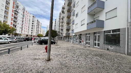Escritório privado à venda em Urbanização Quinta Doutor Beirão