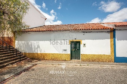 Moradia independente à venda em Vila Nova da Baronia