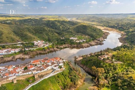 Moradia em banda à venda em Mértola
