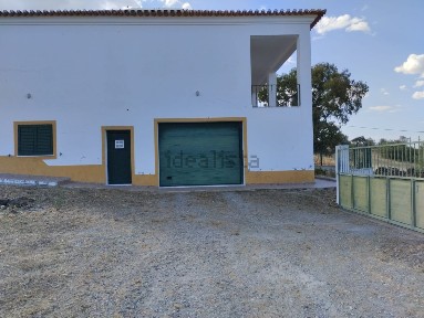 Moradia independente à venda em Mertola s/n