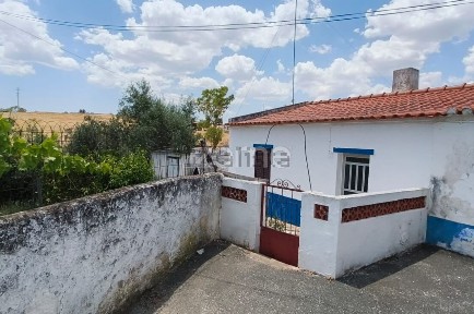 Moradia independente à venda em Cidadãos