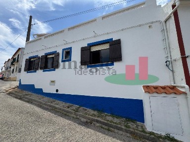 Moradia em banda à venda na Rua do Moinho, 2