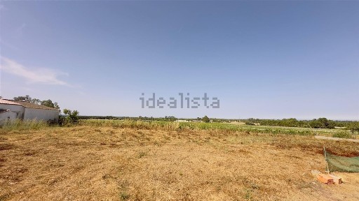 Moradia independente à venda em São Teotónio