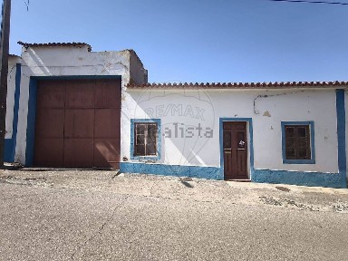 Vila de Frades, Rua Ramiro Correia
