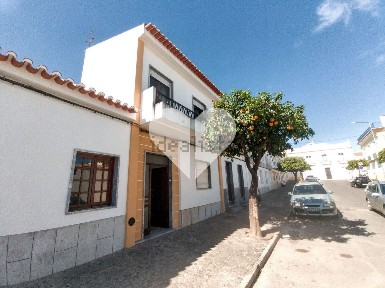 Andar de moradia à venda na Rua São João de Deus, 14