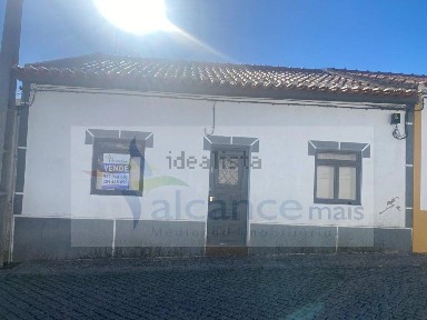 Vale de Vargo, Rua General Humberto Delgado, 11