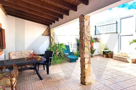 Casa ou moradia à venda na Rua Dr. Justino Santos s/n