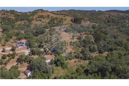 Quinta à venda em Relíquias