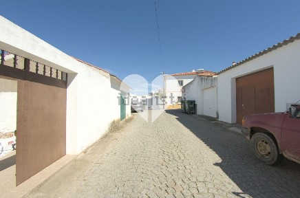 Moradia em banda à venda na Rua de São Sebastião, 19