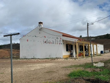 São Teotónio, Casinha João Ribeiras