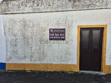 Gomes Aires, Rua do Cerro, 24