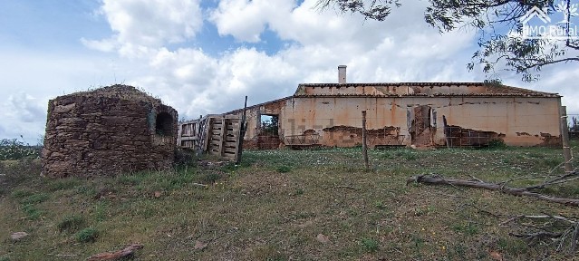 Quinta à venda em Salvada e Quintos