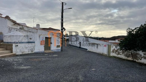 Corte do Pinto, Rua Dom Eduardo