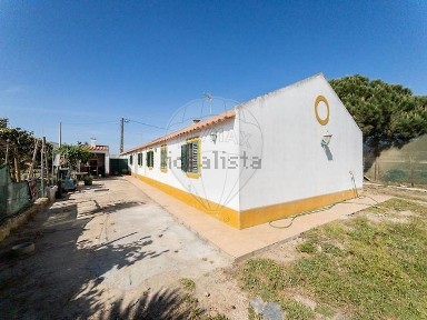 Quinta à venda na Rua da Liberdade