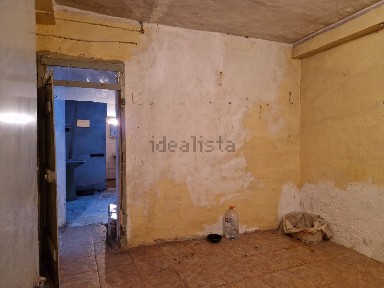 Moradia em banda à venda na Rua Ramalho Ortigão