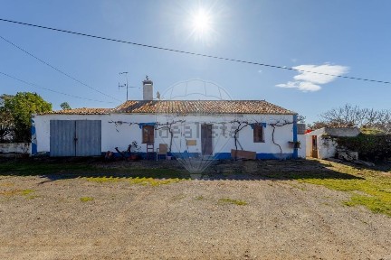 Ourique, Rua da Igreia