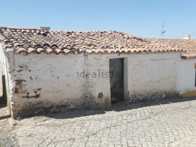 Moradia independente à venda em Barrancos