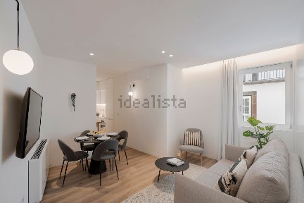 Arrendamento de apartamento T1 na Rua da Carreira