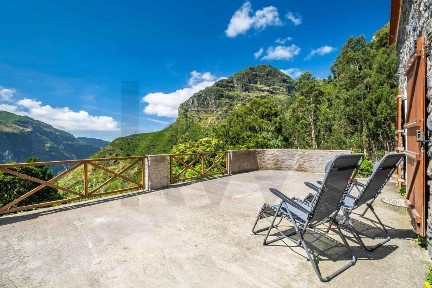 Casa ou moradia à venda em Serra de Água