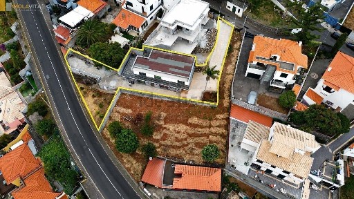 Moradia independente à venda em São Roque