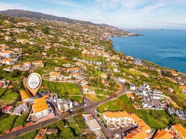 Moradia em banda à venda em Gaula