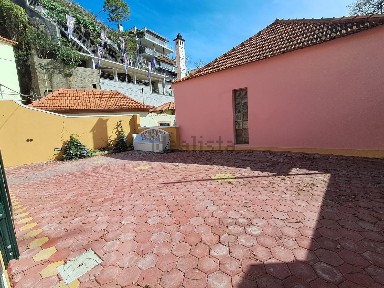 Santa Luzia, Rua Pedro José de Ornelas