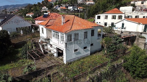 Monte, Rua da Portada de Santo Antônio