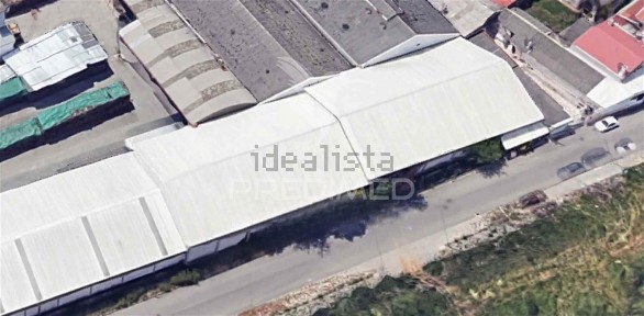 Espaço comercial ou armazém à venda em São Paio de Oleiros