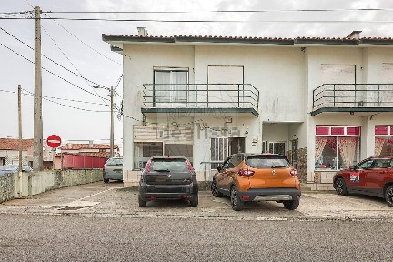 Espaço comercial à venda na Rua do Jeremias
