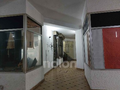 Espaço comercial à venda na Rua Fontenários, 525