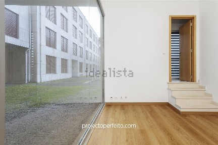Espaço comercial à venda em Silvalde