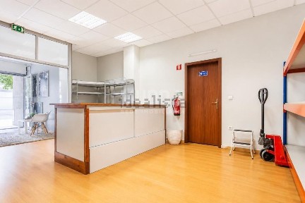Espaço comercial à venda em São João da Madeira