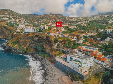 Casa ou moradia à venda em Câmara de Lobos